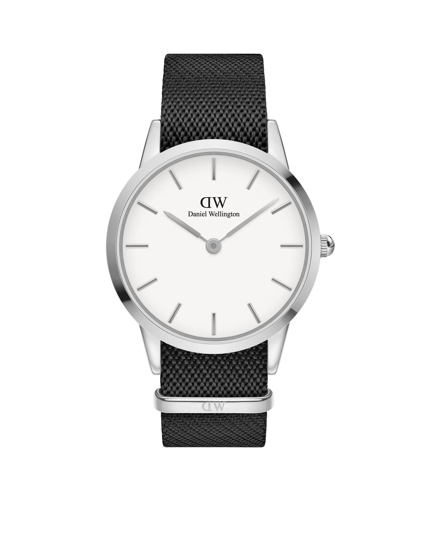 Daniel Wellington DW00100677 watch for man with a black dial and nylon strap.